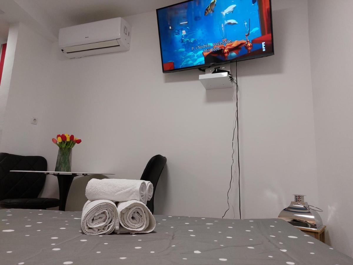 Guest House Vitaro Сплит Екстериор снимка