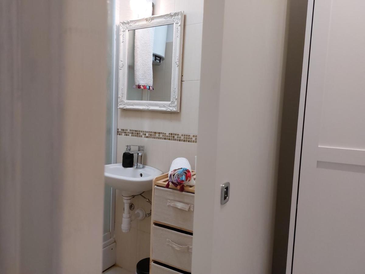 Guest House Vitaro Сплит Екстериор снимка