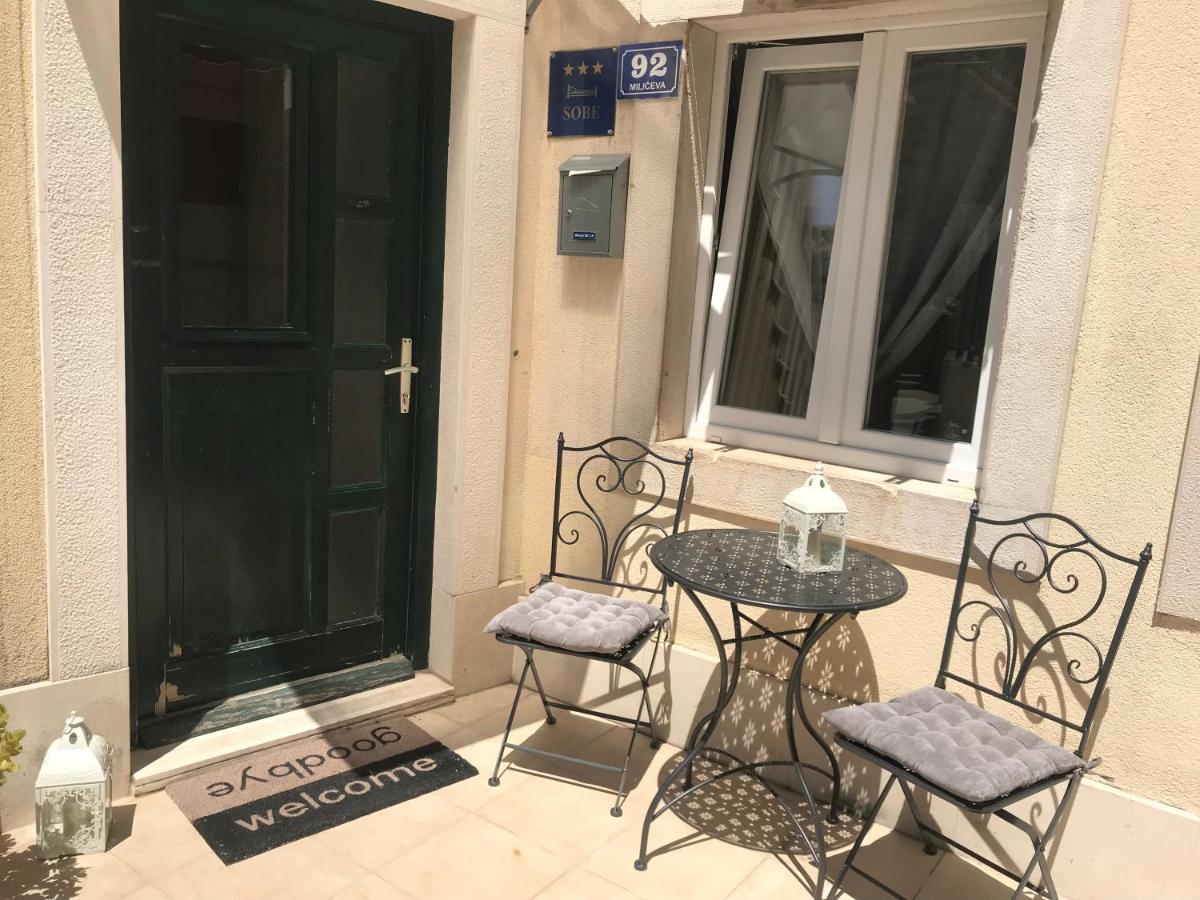 Guest House Vitaro Сплит Екстериор снимка