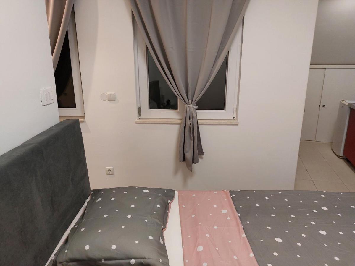 Guest House Vitaro Сплит Екстериор снимка